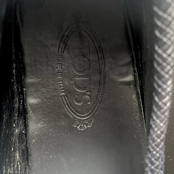 Luxe Italian Navy Suede Driving Loafers by TOD'S | Size 13.5 - Picture 8 of 9